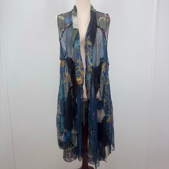 The Pyramid Collection Jackets & Blazers - The Pyramid Collection Multicolor Floral Boho Open Front Crochet Duster Vest M
